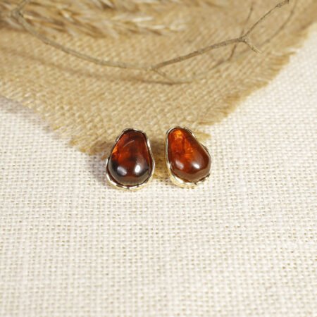 Cognac Pebble Stud Earrings | Gold-Plated Resin Studs