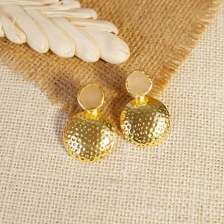 Ivory Glimmer Hammered Sphere Studs