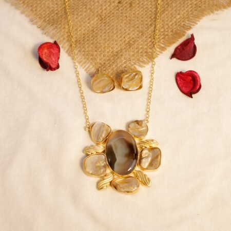 Ivory Silence Mother of Pearl Gold-Dipped Ensemble