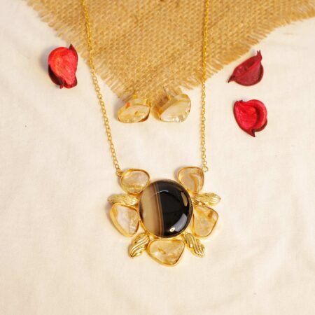 Midnight Weave Mother of Pearl Gold-Dipped Ensemble